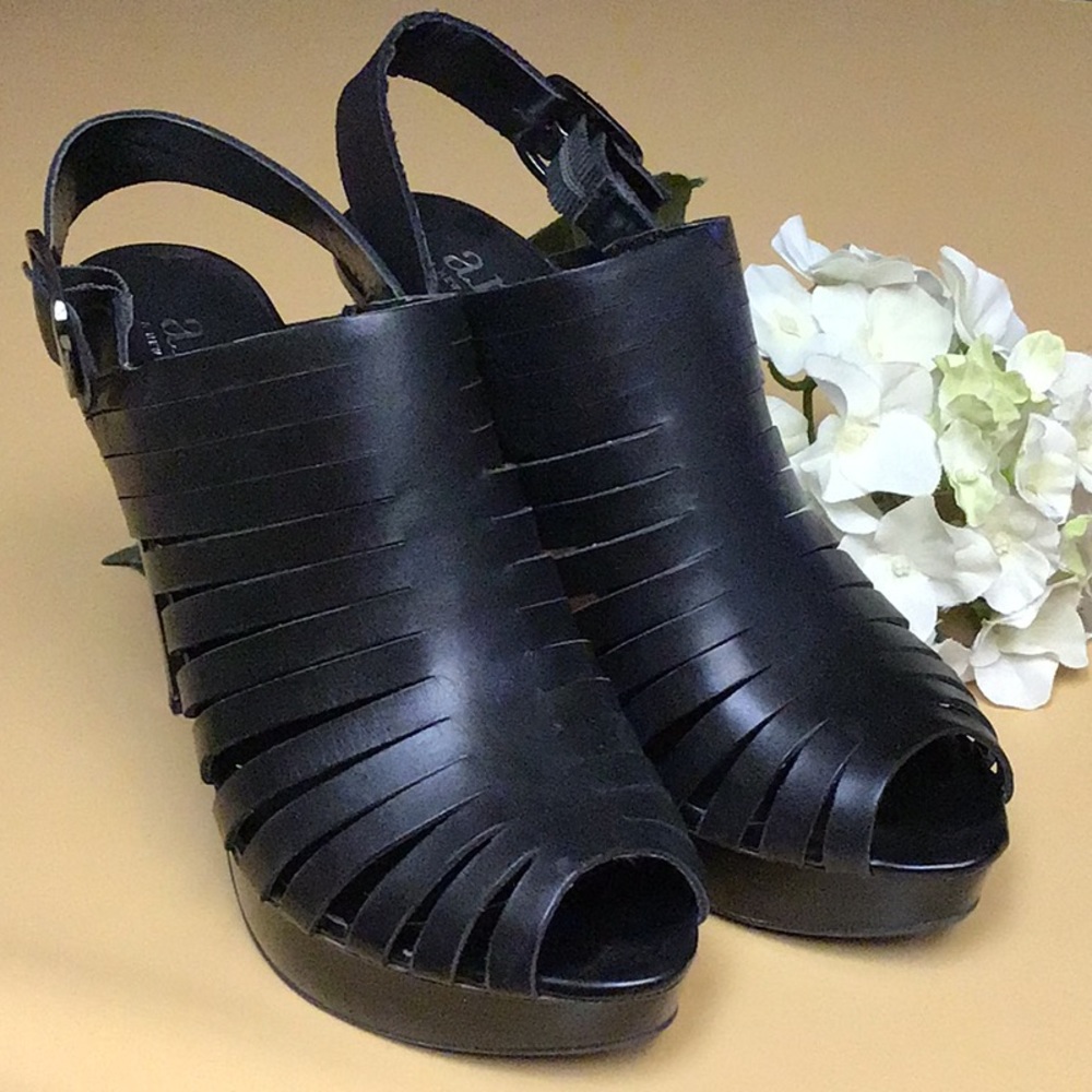 A.n.a. Black Strappy Sling Back High Heels, Sz 8.5